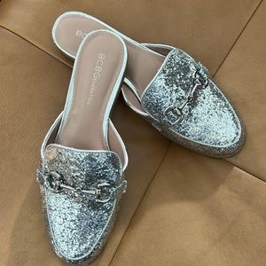 GORGEOUS BCBG SILVER MULES